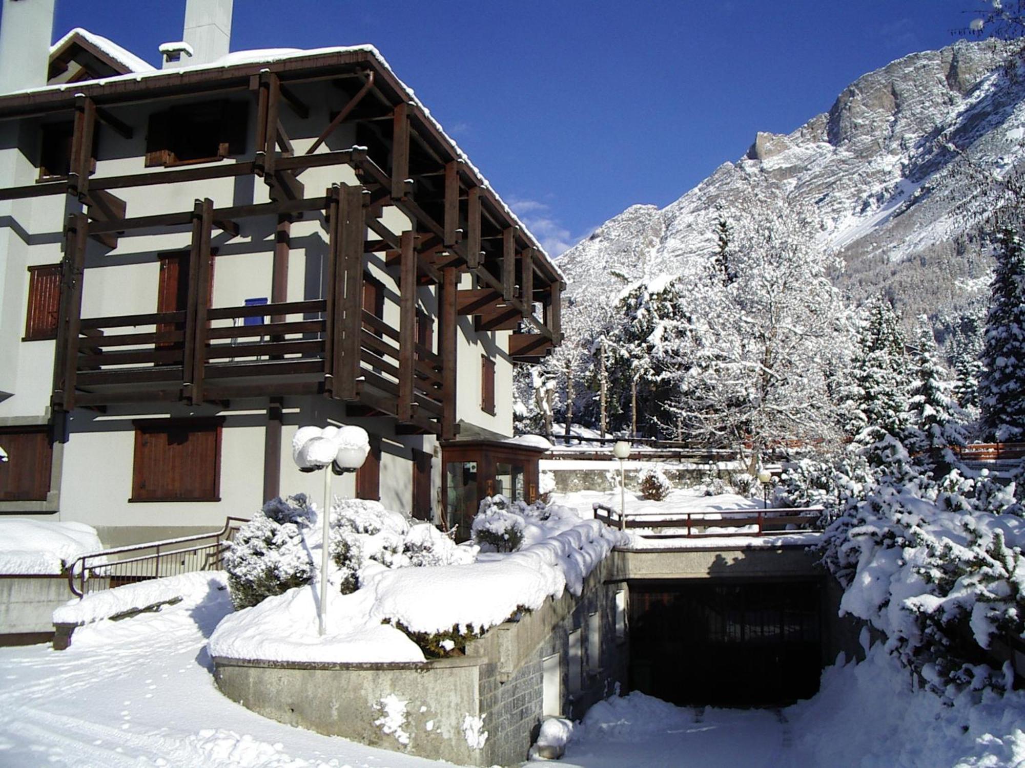 Hotel Terme Bormio Eksteriør bilde